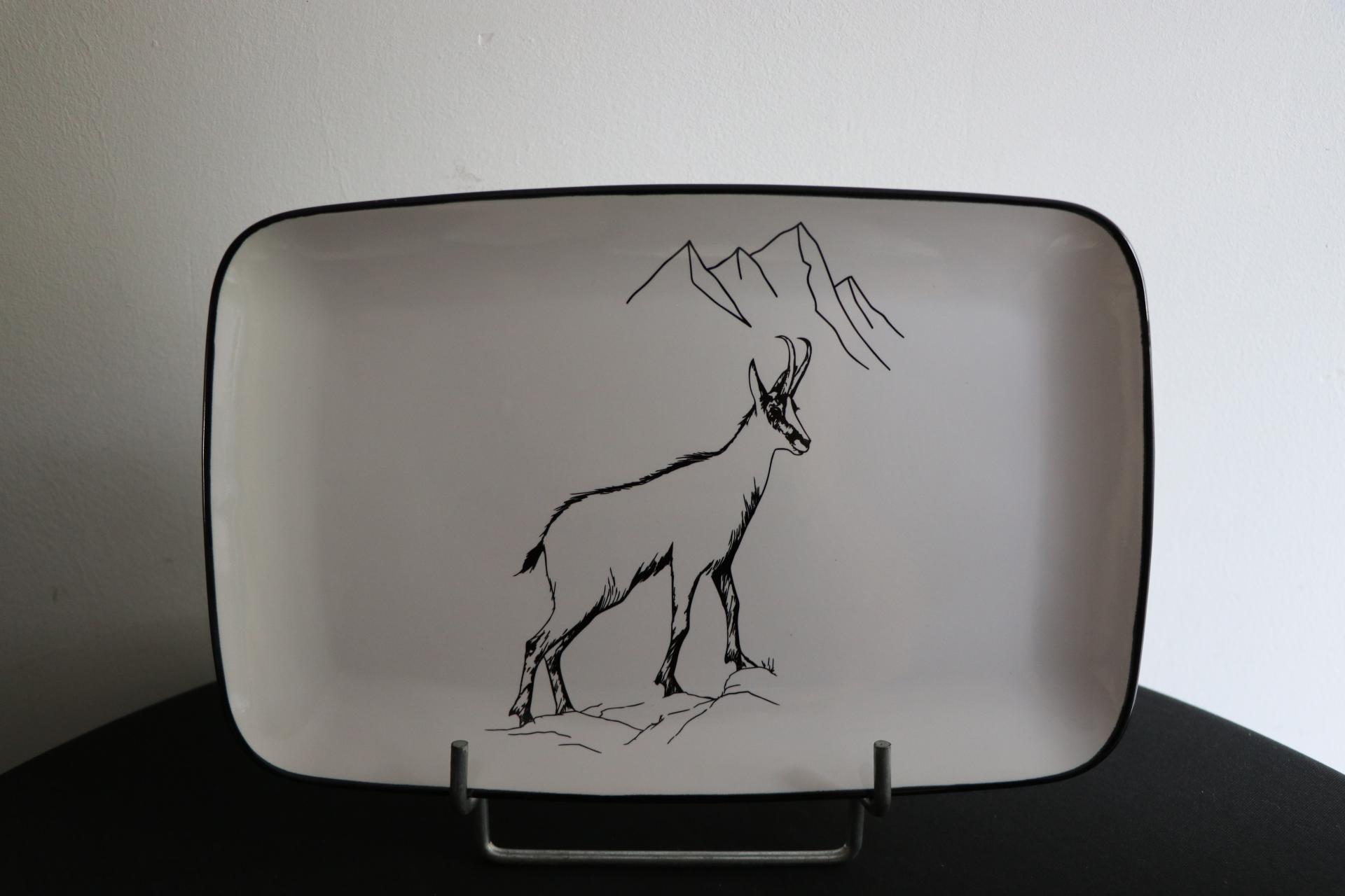 REF 5309015 PLAT 28x18CM CHAMOIS
